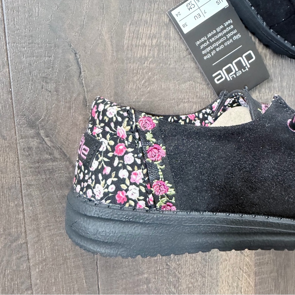 NWT Hey Dude Wendy | Inked Rose | Size: 7 - Picture 9 of 11